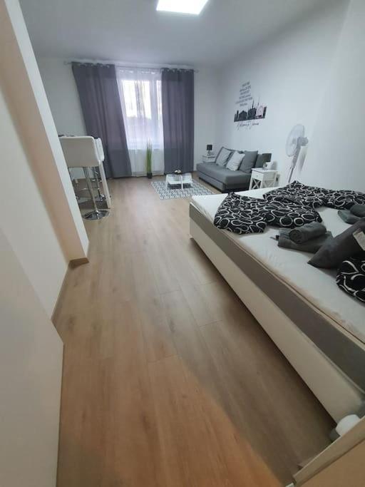 Sortir Apartament *